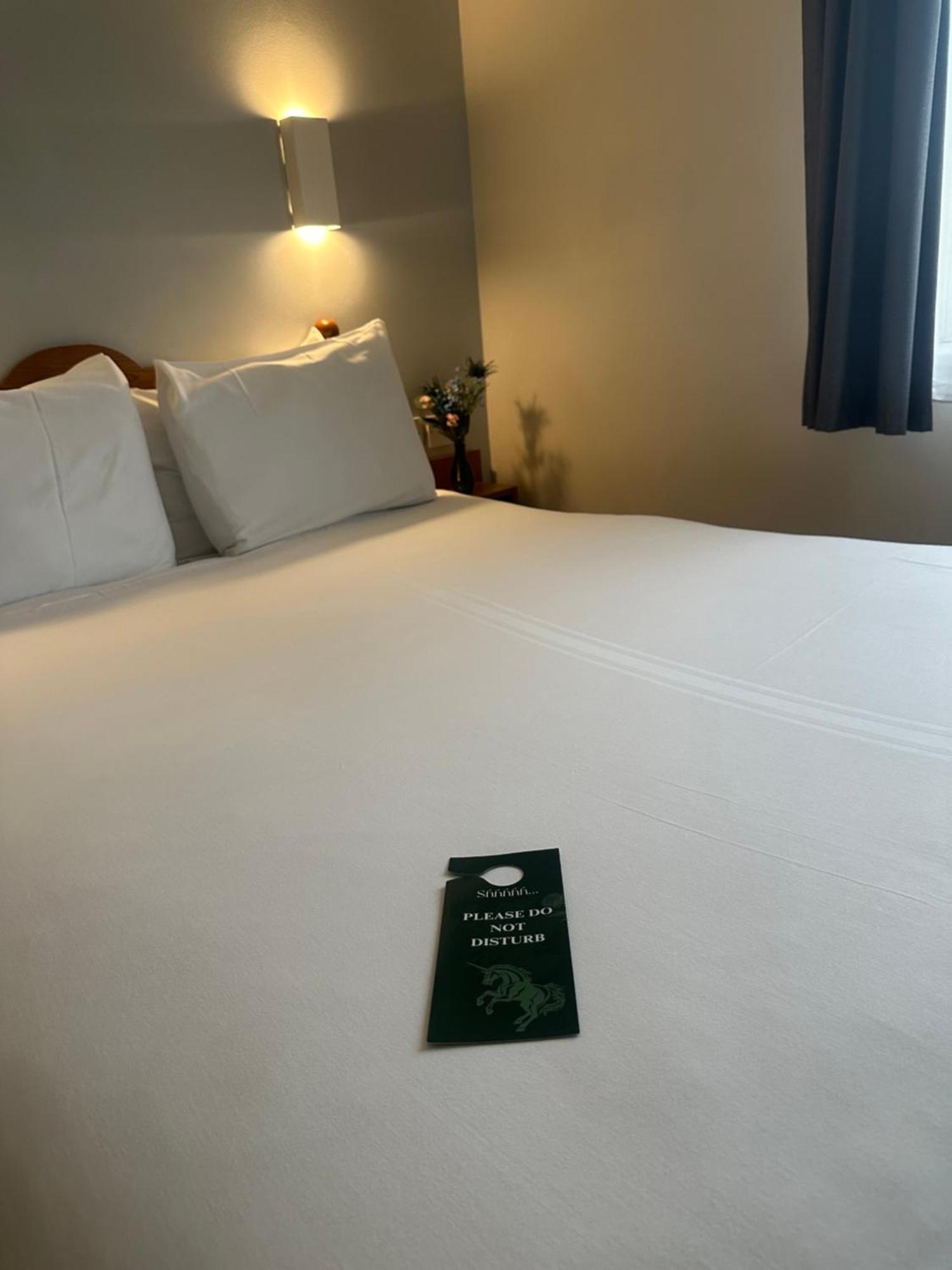 Go2 Glasgow Cumbernauld Hotel - Free Parking And Pet Friendly Εξωτερικό φωτογραφία