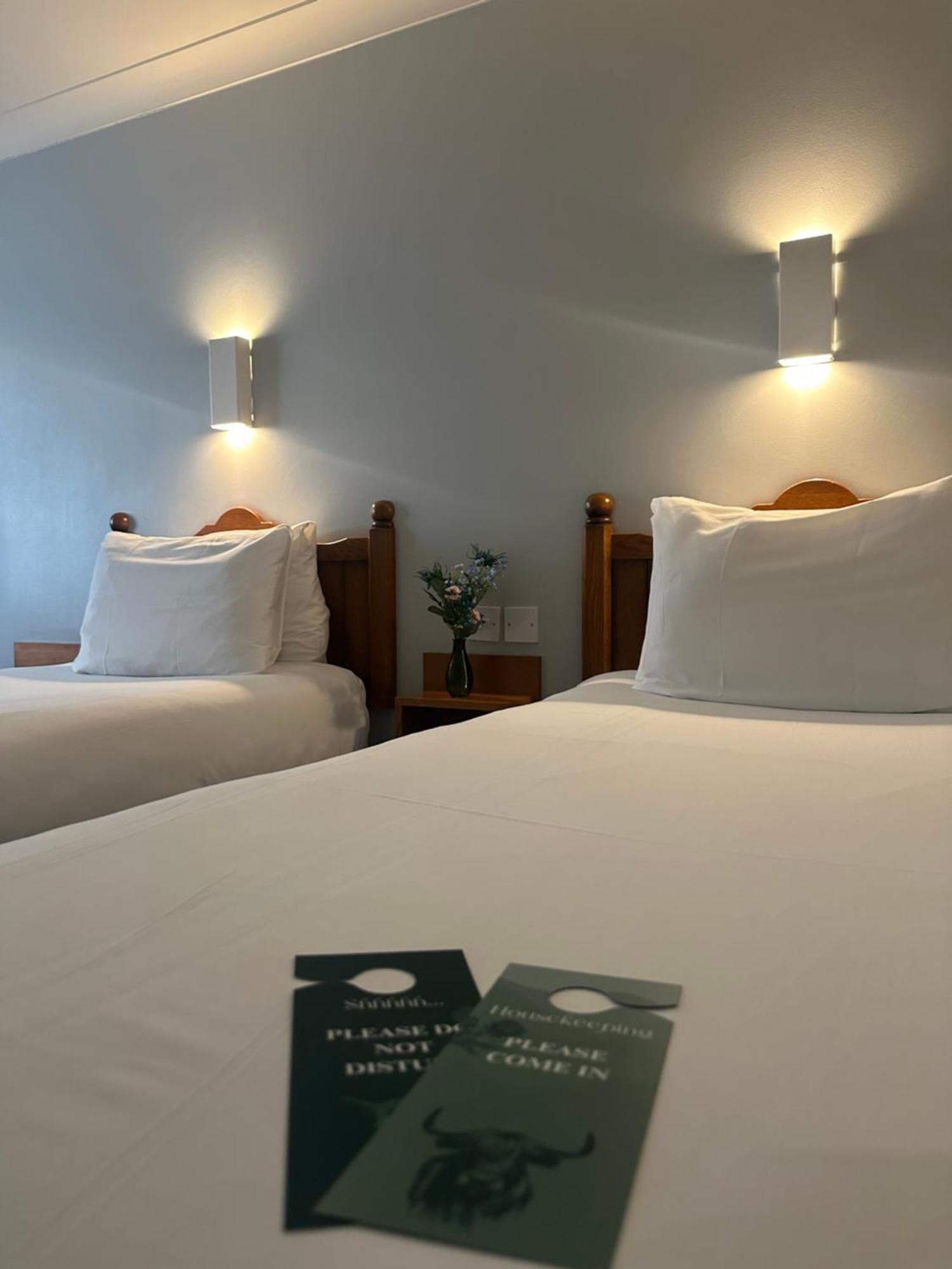 Go2 Glasgow Cumbernauld Hotel - Free Parking And Pet Friendly Εξωτερικό φωτογραφία