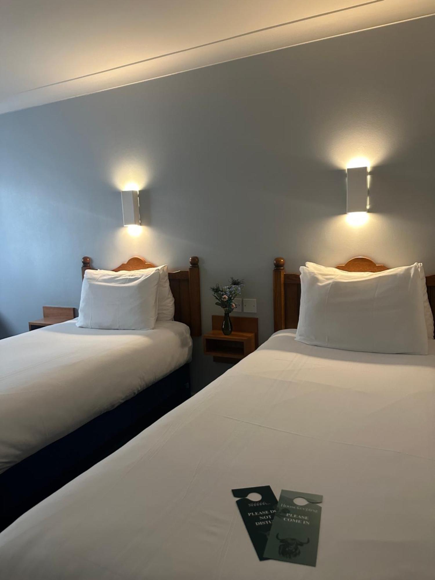 Go2 Glasgow Cumbernauld Hotel - Free Parking And Pet Friendly Εξωτερικό φωτογραφία